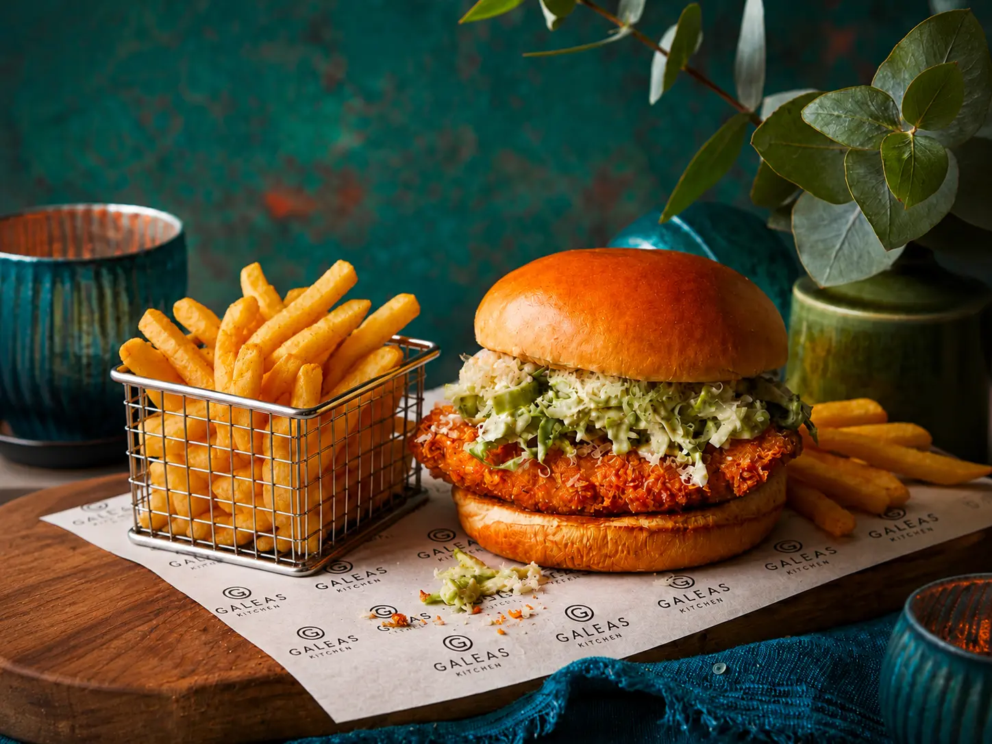 Crispy chicken burger